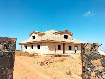 6 Bed  Villa/House for Sale, Villaverde, Las Palmas, Fuerteventura - DH-VPTVILLAMONTPE-0923