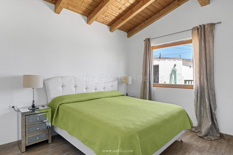 3 Bed  Villa/House for Sale, Granadilla, Granadilla De Abona, Tenerife - AZ-1731 2