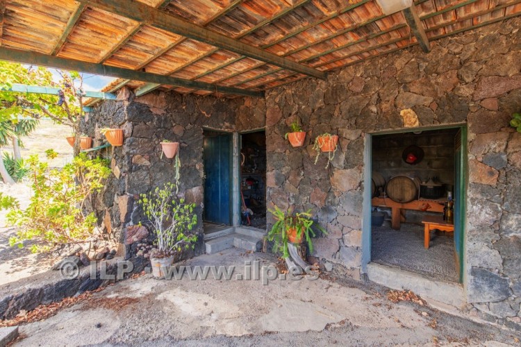 1 Bed  Villa/House for Sale, Las Caletas, Fuencaliente, La Palma - LP-F69 18
