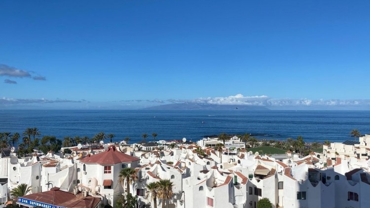 1 Bed  Flat / Apartment for Sale, Playa de las Américas, Santa Cruz de Tenerife, Tenerife - PR-PIS0141VED 1