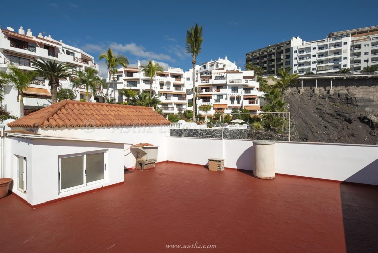 4 Bed  Villa/House for Sale, Puerto De Santiago, Santiago Del Teide, Tenerife - AZ-1737 7