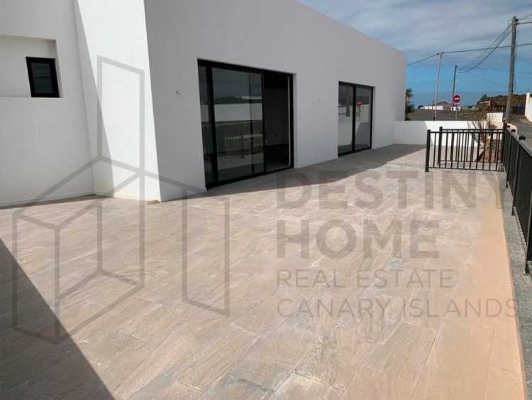 Commercial to Rent, Lajares, Las Palmas, Fuerteventura - DH-APTLOCLAJ-1023 1