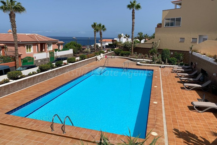 2 Bed  Flat / Apartment for Sale, Playa San Juan, Guia De Isora, Tenerife - AZ-1743 1
