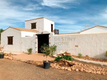 3 Bed  Villa/House for Sale, Tuineje, Las Palmas, Fuerteventura - DH-VPTCHTUI3-1123