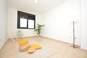 1 Bed  Flat / Apartment for Sale, San Cristóbal de La Laguna, Santa Cruz de Tenerife, Tenerife - PR-PIS0700VPC