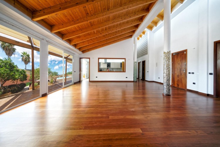 6 Bed  Villa/House for Sale, San Bartolome de Tirajana, LAS PALMAS, Gran Canaria - CI-05663-CA-2934 8