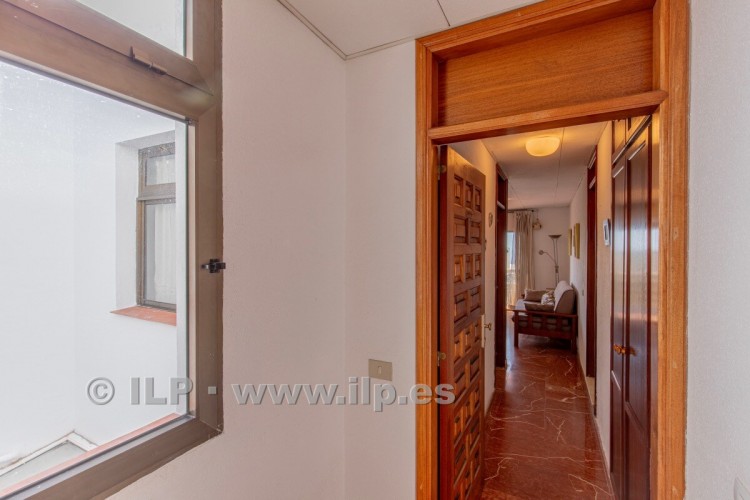 1 Bed  Villa/House for Sale, In the urban area, Tazacorte, La Palma - LP-Ta142 2