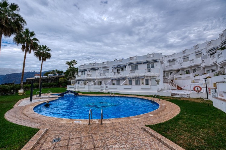 2 Bed  Flat / Apartment for Sale, Playa De La Arena, Santiago Del Teide, Tenerife - AZ-1747 5