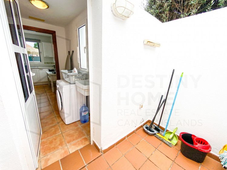 3 Bed  Villa/House for Sale, Corralejo, Las Palmas, Fuerteventura - DH-XVCALPERG33-1223 15