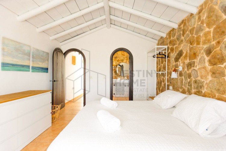 4 Bed  Villa/House for Sale, Lajares, Las Palmas, Fuerteventura - DH-VPTLAJLUXVILLA4-1223 16