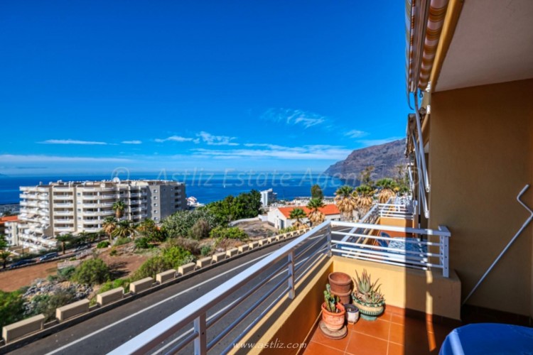 1 Bed  Flat / Apartment for Sale, Los Gigantes, Santiago Del Teide, Tenerife - AZ-1749 6