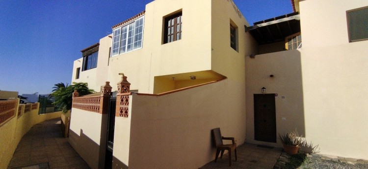 3 Bed  Villa/House for Sale, Caleta de Fuste, Las Palmas, Fuerteventura - DH-VUCICASACALET31-0124 1