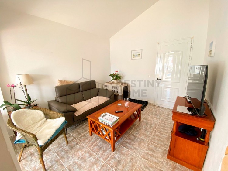 2 Bed  Villa/House for Sale, Parque Holandes, Las Palmas, Fuerteventura - DH-VCHAPARHOL-0124 5