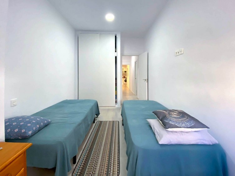 3 Bed  Flat / Apartment for Sale, Santa Cruz de Tenerife, Tenerife - PR-PIS0153VED 8