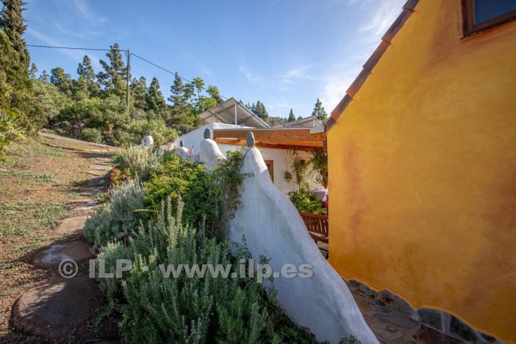 2 Bed  Villa/House for Sale, Arecida, Tijarafe, La Palma - LP-Ti250 12