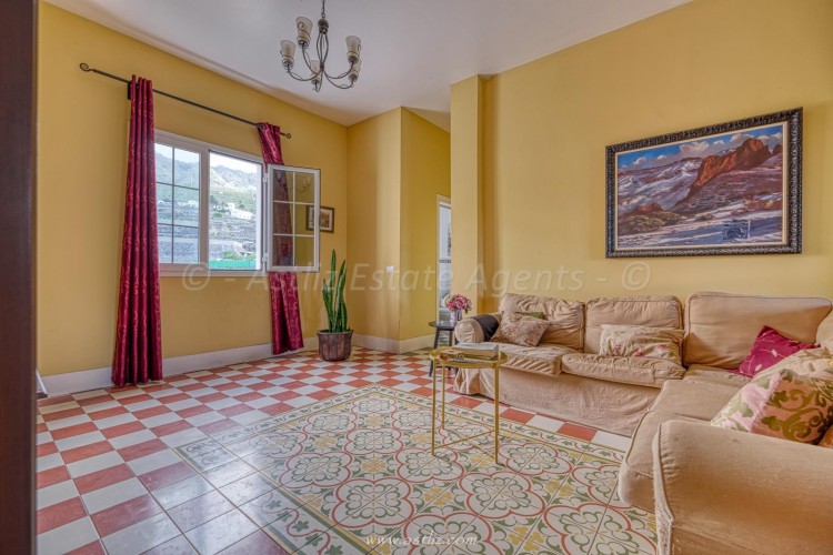 5 Bed  Villa/House for Sale, Adeje Casco, Adeje, Tenerife - AZ-1752 17