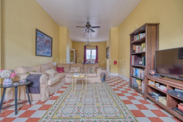 5 Bed  Villa/House for Sale, Adeje, Costa Adeje, Tenerife - AZ-1752