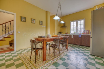 5 Bed  Villa/House for Sale, Adeje, Costa Adeje, Tenerife - AZ-1752
