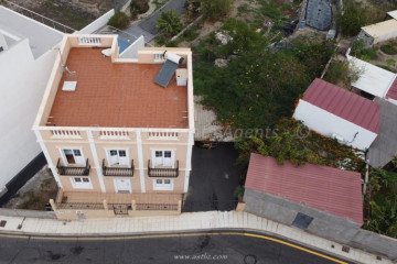 5 Bed  Villa/House for Sale, Adeje, Costa Adeje, Tenerife - AZ-1752