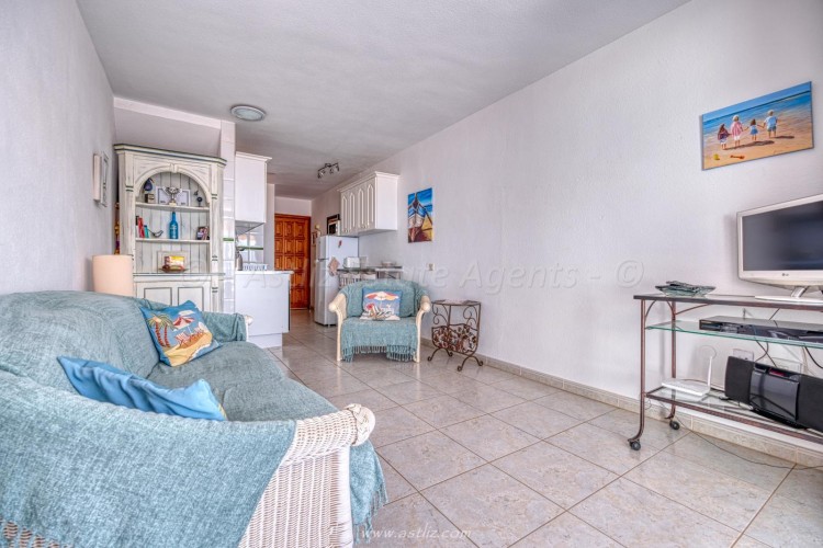 1 Bed  Flat / Apartment for Sale, El Varadero, Guia De Isora, Tenerife - AZ-1753 13