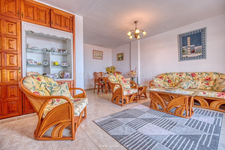 1 Bed  Flat / Apartment for Sale, El Varadero, Guia De Isora, Tenerife - AZ-1755 17