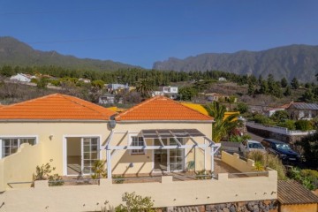 2 Bed  Villa/House for Sale, El Barrial, El Paso, La Palma - LP-E787