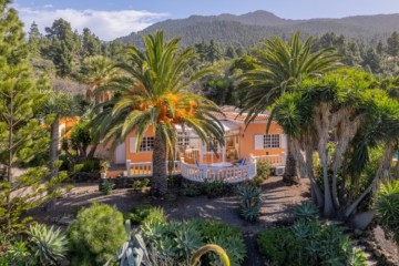 4 Bed  Villa/House for Sale, Tacande, El Paso, La Palma - LP-E786