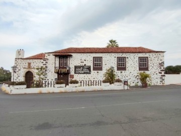  Villa/House for Sale, Puerto de la Cruz, Tenerife - IC-VCH11432