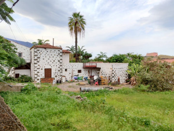  Villa/House for Sale, Puerto de la Cruz, Tenerife - IC-VCH11432
