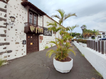  Villa/House for Sale, Puerto de la Cruz, Tenerife - IC-VCH11432