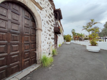  Villa/House for Sale, Puerto de la Cruz, Tenerife - IC-VCH11432