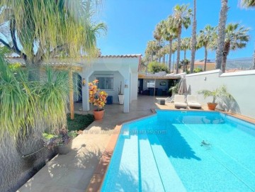 3 Bed  Villa/House for Sale, Puerto de la Cruz, Tenerife - IC-VCH11408
