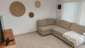 2 Bed  Flat / Apartment to Rent, Puerto de la Cruz, Tenerife - IC-API11356