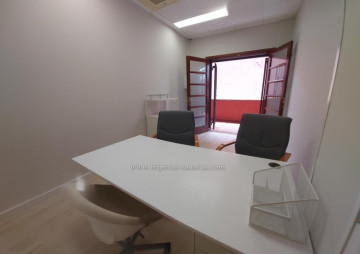1 Bed  Commercial to Rent, Puerto de la Cruz, Tenerife - IC-ALO11354