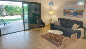 2 Bed  Flat / Apartment to Rent, Puerto de la Cruz, Tenerife - IC-API11344