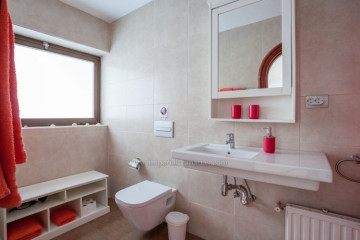 5 Bed  Villa/House to Rent, Santa Ursula, Tenerife - IC-ACH11336