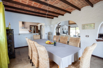 5 Bed  Villa/House to Rent, Santa Ursula, Tenerife - IC-ACH11336