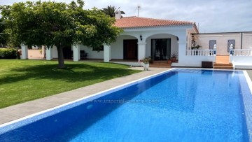 4 Bed  Villa/House for Sale, La Orotava, Tenerife - IC-VCH11299