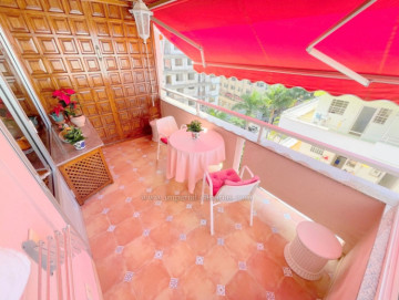 2 Bed  Flat / Apartment for Sale, Puerto de la Cruz, Tenerife - IC-VPI11227