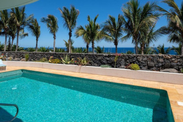 4 Bed  Villa/House for Sale, Puerto Calero, Lanzarote - LA-PC001s
