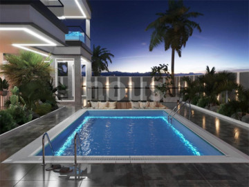 5 Bed  Villa/House for Sale, Costa Adeje (Torviscas Alto), Tenerife - NP-03846