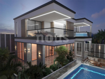 5 Bed  Villa/House for Sale, Costa Adeje (Torviscas Alto), Tenerife - NP-03846