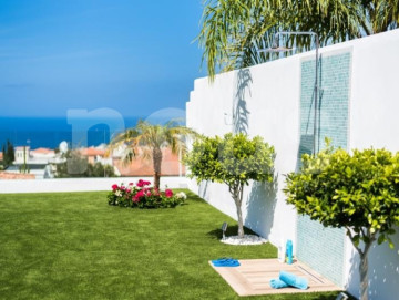 6 Bed  Villa/House for Sale, Costa Adeje (Madroñal), Tenerife - NP-03999