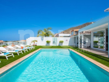 6 Bed  Villa/House for Sale, Costa Adeje (Madroñal), Tenerife - NP-03999