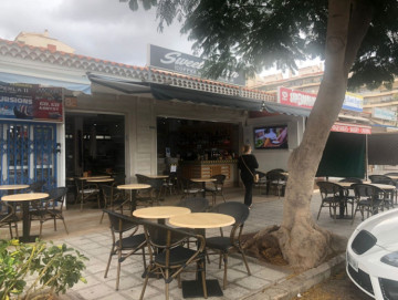 1 Bed  Commercial for Sale, Los Cristianos, Tenerife - PT-PW-408
