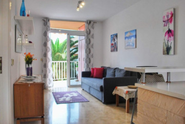 1 Bed  Flat / Apartment for Sale, Playa de las Americas, Tenerife - PT-PW-417