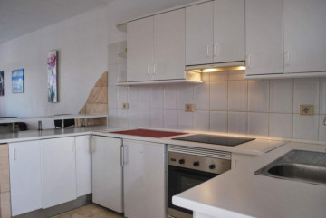 1 Bed  Flat / Apartment for Sale, Playa de las Americas, Tenerife - PT-PW-417