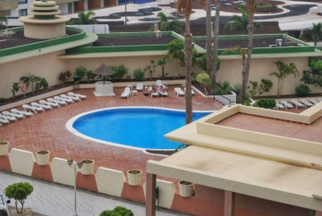 2 Bed  Flat / Apartment for Sale, Playa Paraiso, Tenerife - PT-PW-425