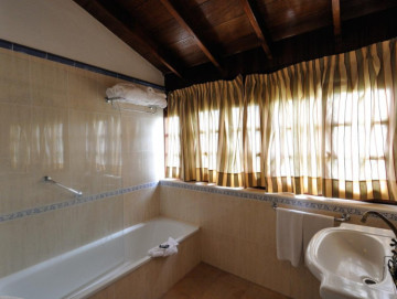 1 Bed  Commercial for Sale, Tenerife - PT-PW-430