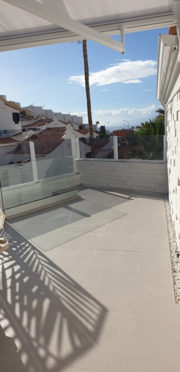1 Bed  Flat / Apartment for Sale, Adeje, Tenerife, Tenerife - PT-PW-436